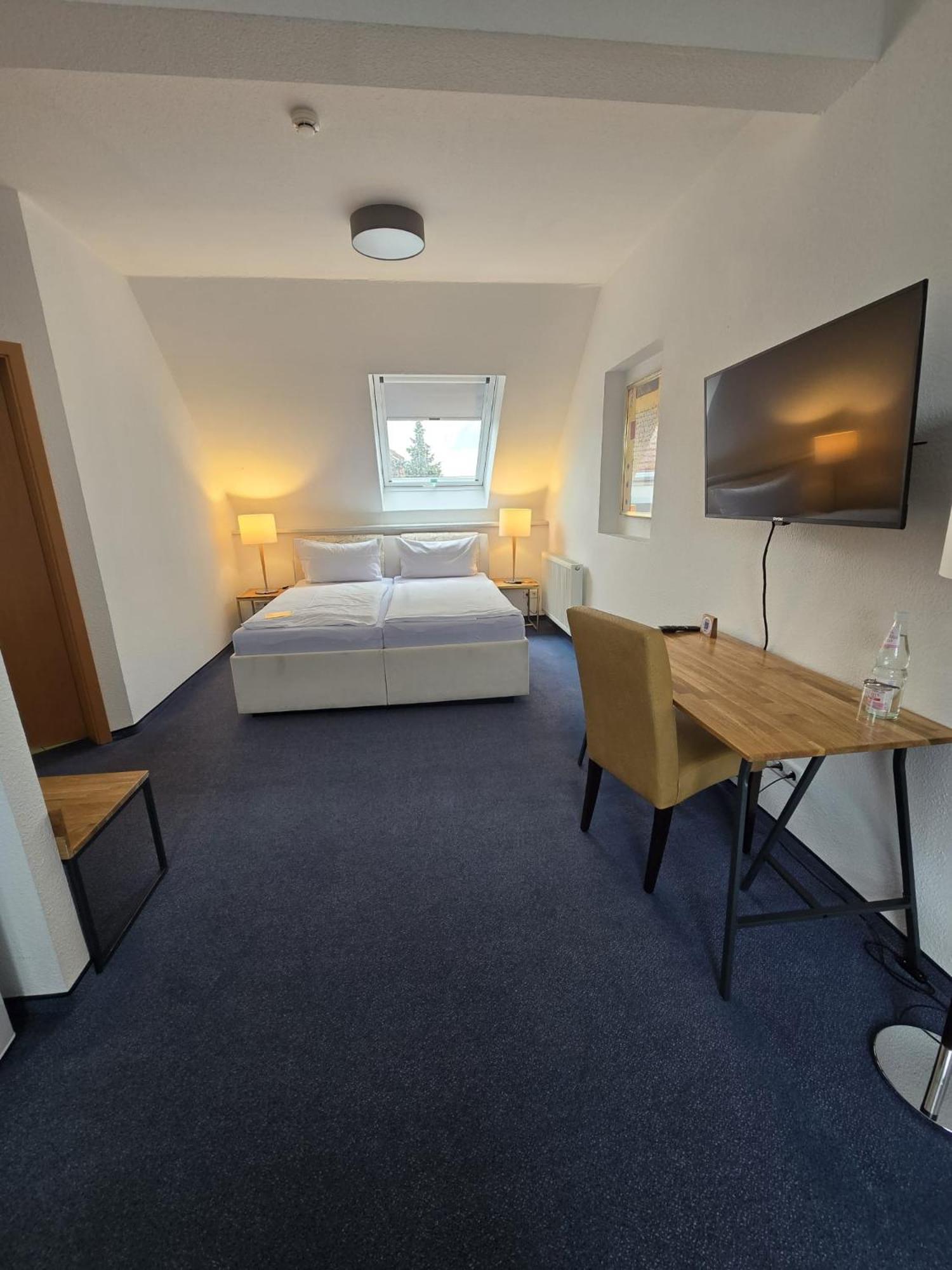 Reichenberg  Hotel "Pension Marlis" Garni מראה חיצוני תמונה