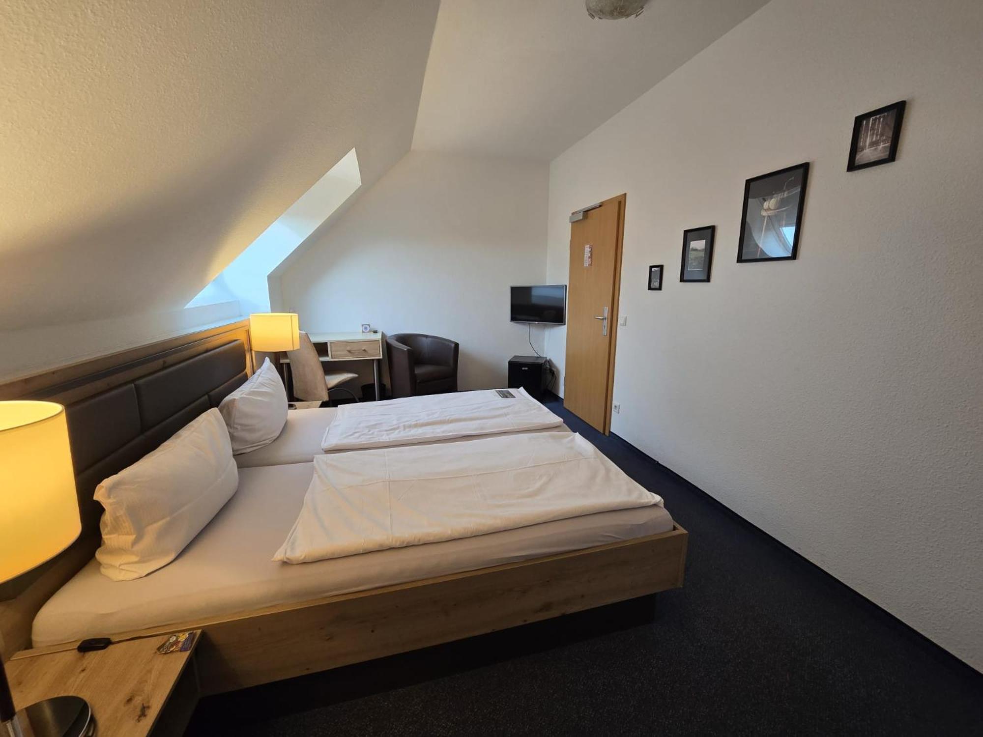 Reichenberg  Hotel "Pension Marlis" Garni מראה חיצוני תמונה